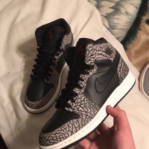 Jordan retro 1s elephant print
